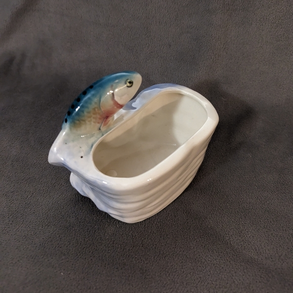Vintage Hand Decorated Shafford Fish Figurine Planter made in Japan - Picture 2 of 8
